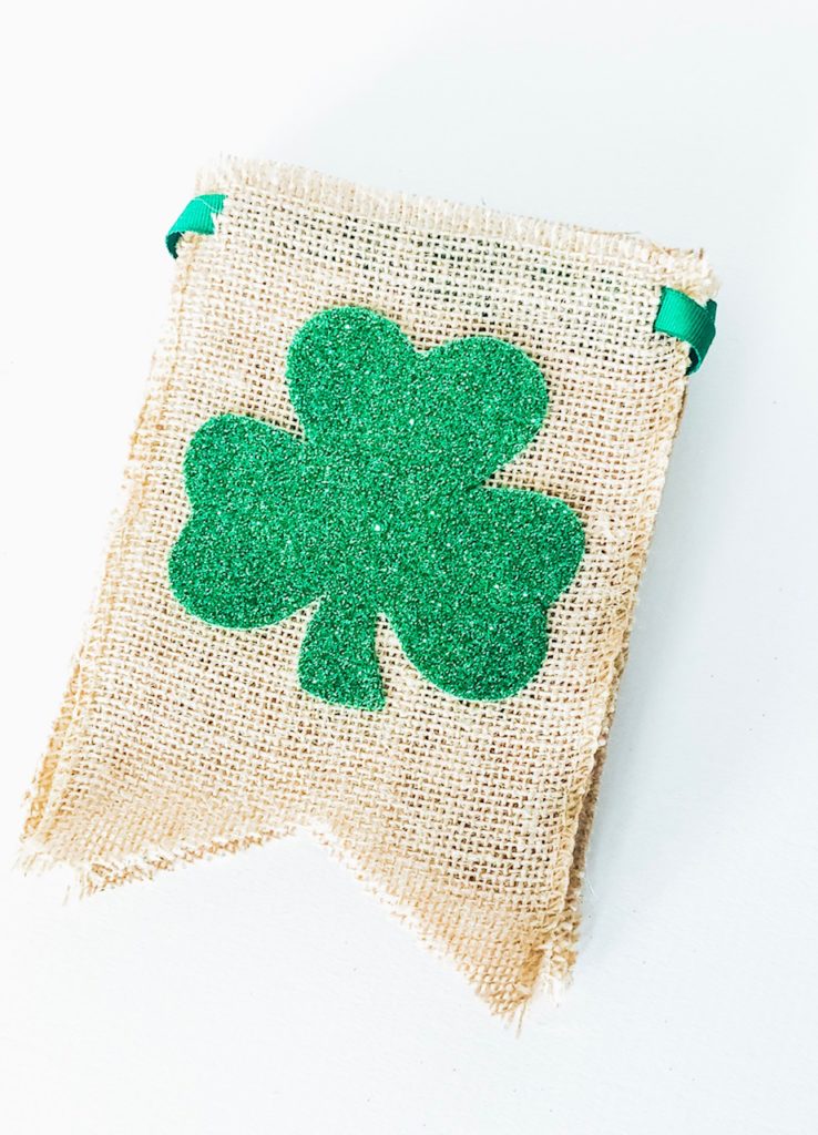 Green St. Patrick's Day Burlap Shamrock Banner