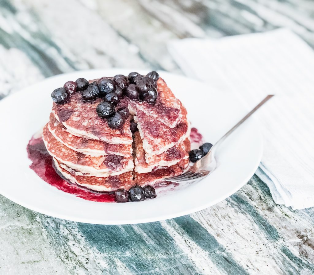 easy breakfast healthy pancakes protein blueberries